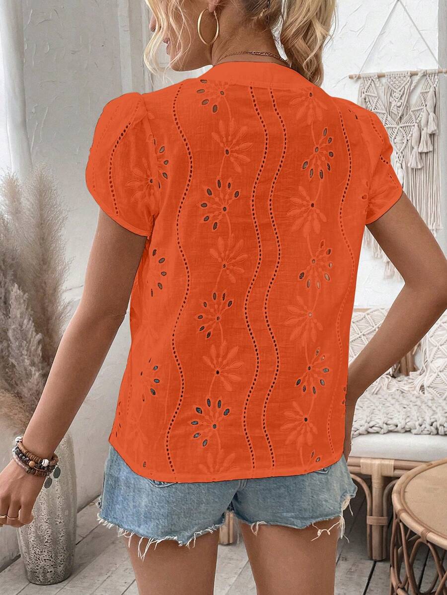 Charly™ | Elegant topp med V-ringning och puffärmar