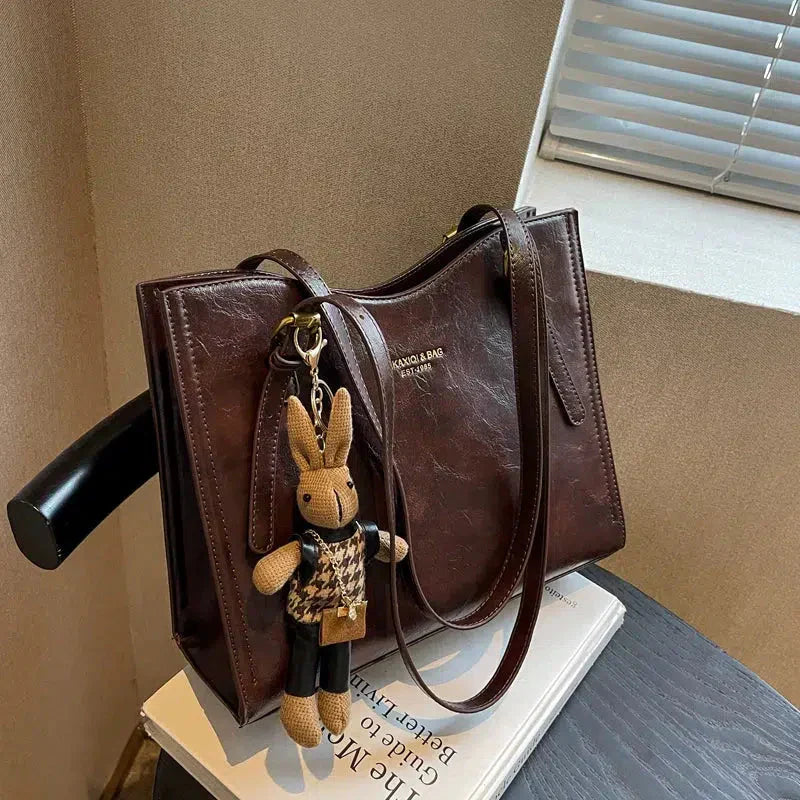 Maja™ | Lekfulla Axelväskan med Vintage Charm