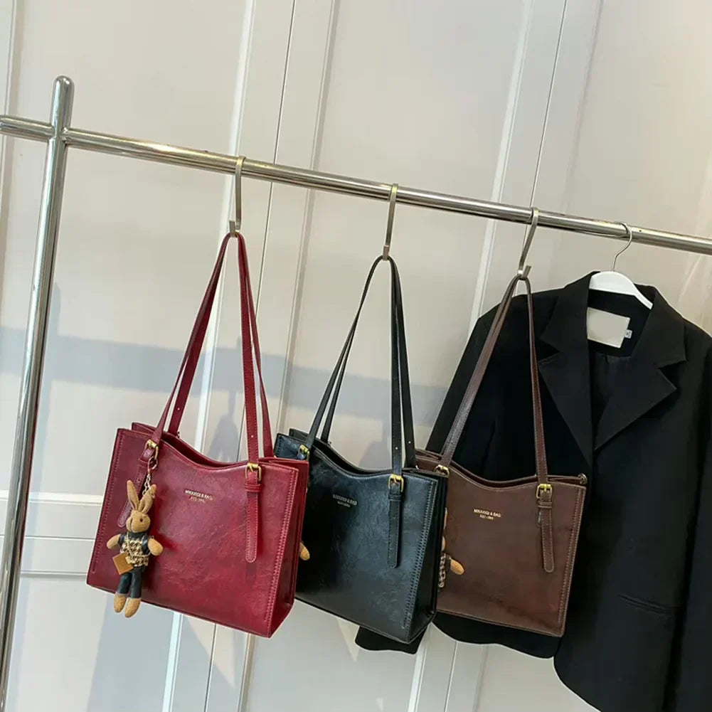 Maja™ | Lekfulla Axelväskan med Vintage Charm