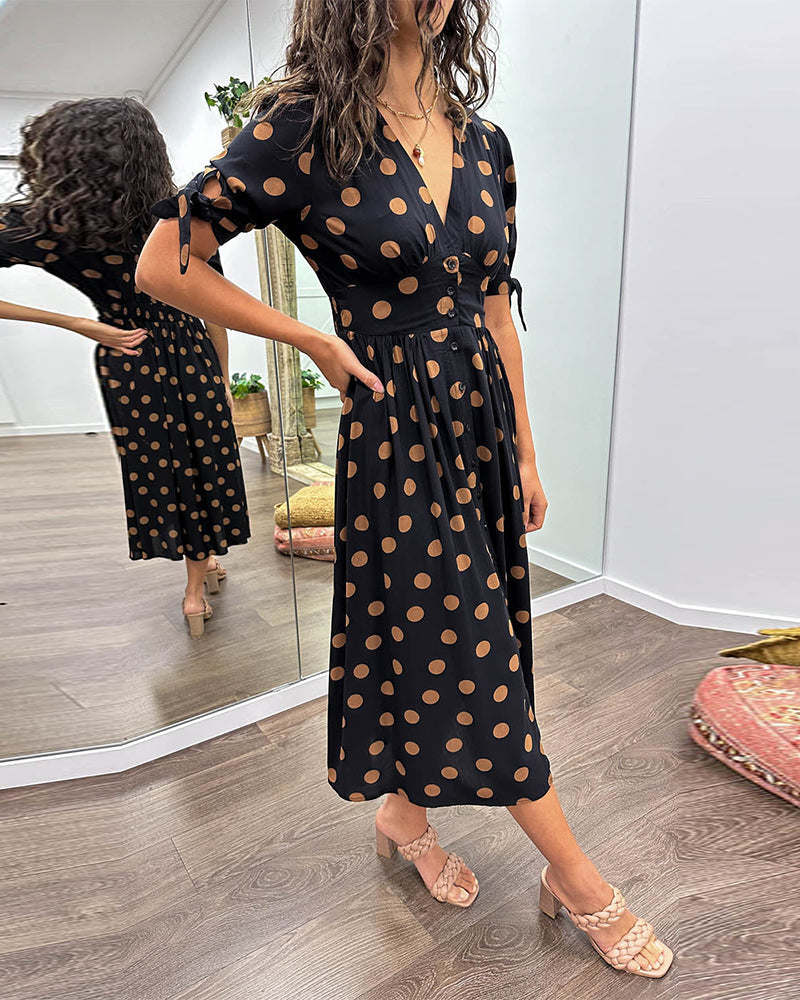 Monique™ | Elegant prickig klänning