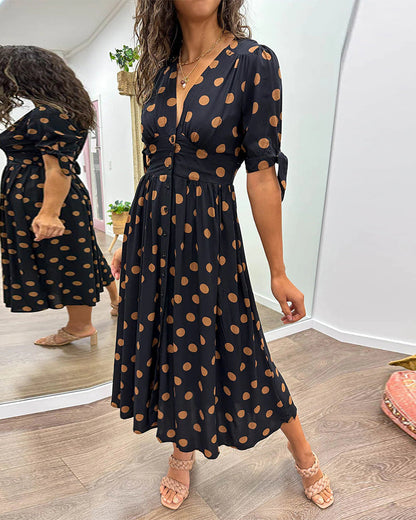 Monique™ | Elegant prickig klänning